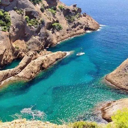 Beau T2 Equipe Sur Le Port, Centre