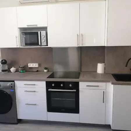 Daire Beau T2 Equipe Sur Le Port, Centre *