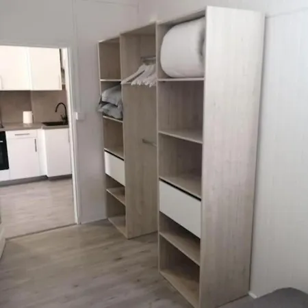 Beau T2 Equipe Sur Le Port, Centre Apartment La Ciotat